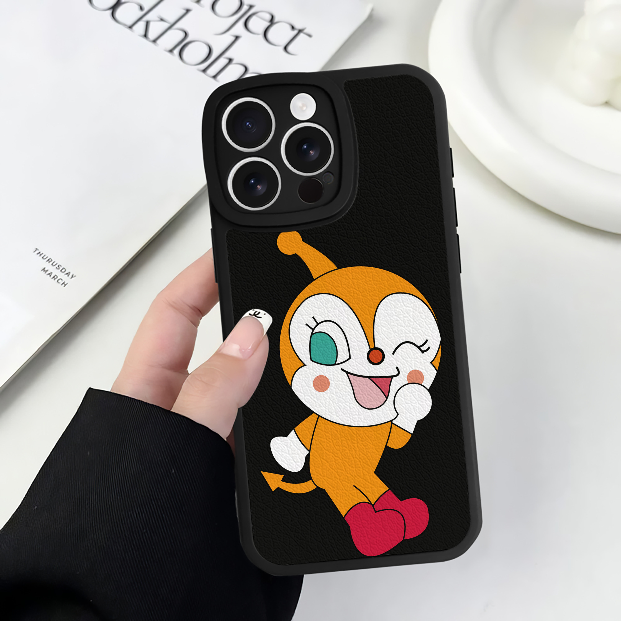 （画像用） アンパンマン Anpanman 【iPhone 16シリーズ対応】シリコンスマホケース（レザー調） 材質：シリコン